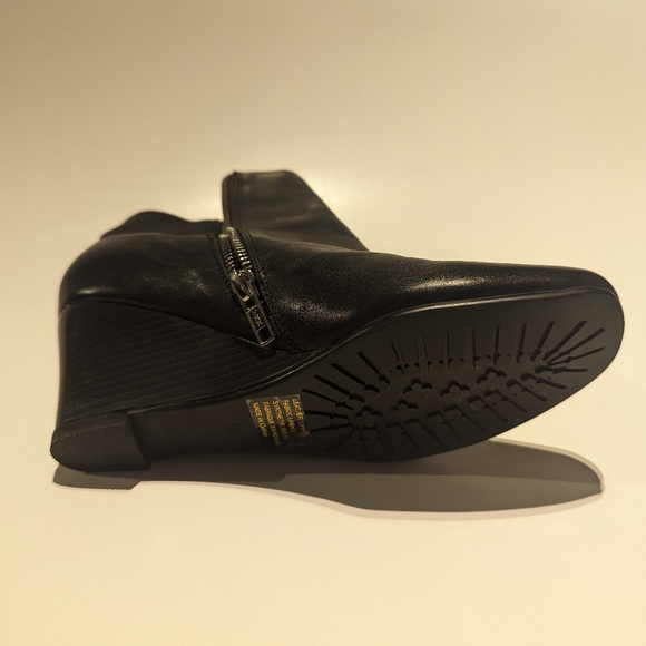 Browns wedge booties - Picture 11 of 12